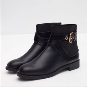 Black Zara ankle boots- new